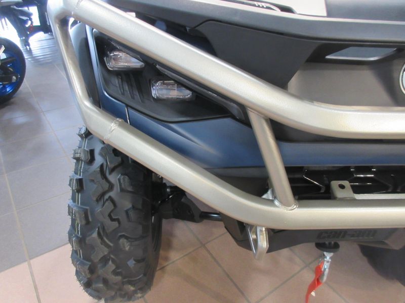 NEW 2026 CAN-AM OUTLANDER MAX LIMITED 1000R Image 7