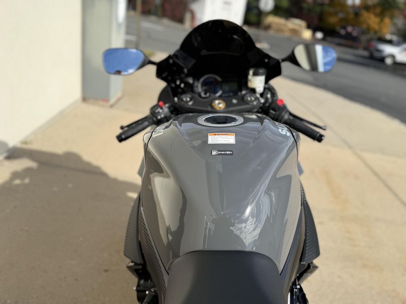 2025 Suzuki GSXR 600Image 10