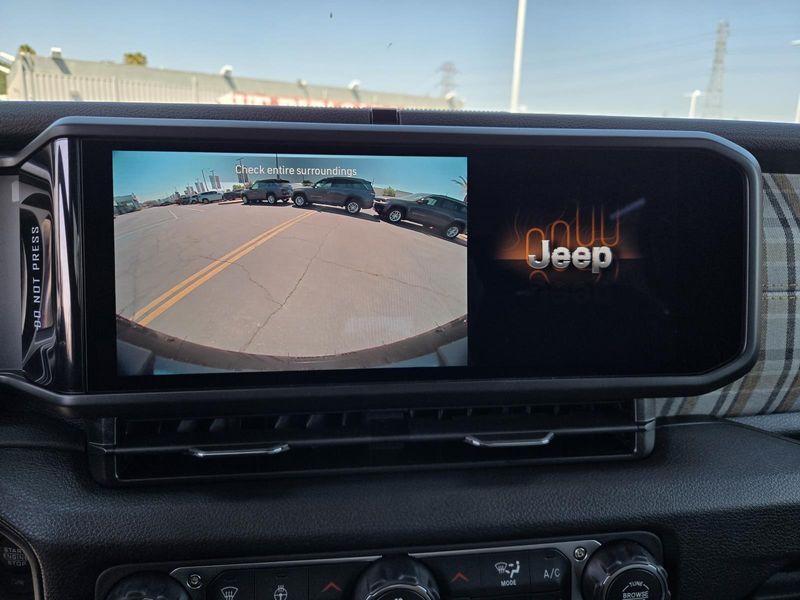 New 2026 Jeep Wrangler 4-door 85th Anniversary Edition