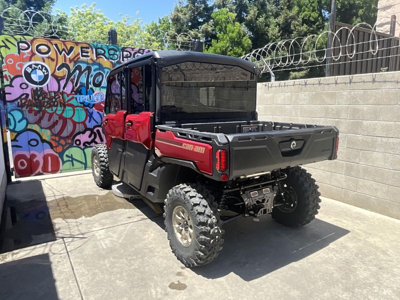 2025 Can-Am DEFENDER MAX 65 HD10 LIMITED Image 4