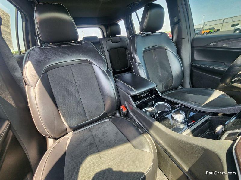 2022 Jeep Grand Cherokee FreedomImage 4