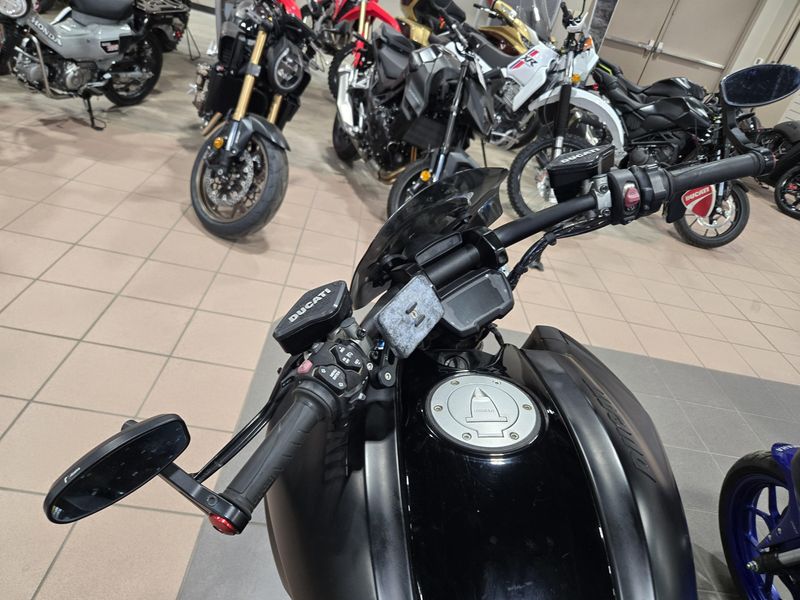 USED 2020 DUCATI DIAVEL 1260 Image 9