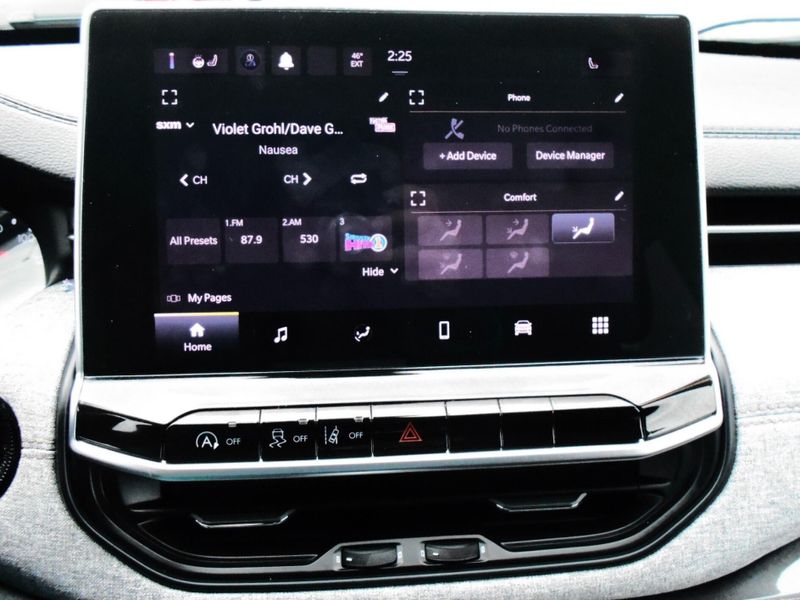 2022 Jeep Compass Latitude LuxImage 24