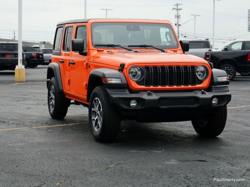 New 2025 Jeep Wrangler 4-door Sport S