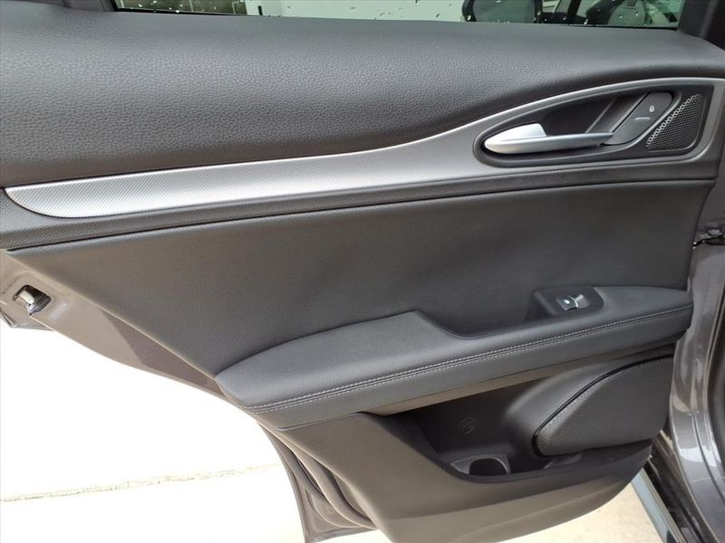 New 2025 Alfa Romeo Stelvio VeloceImage 11