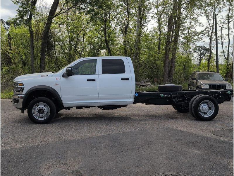 New 2026 RAM 5500 Tradesman Chassis Crew Cab 4x4 84