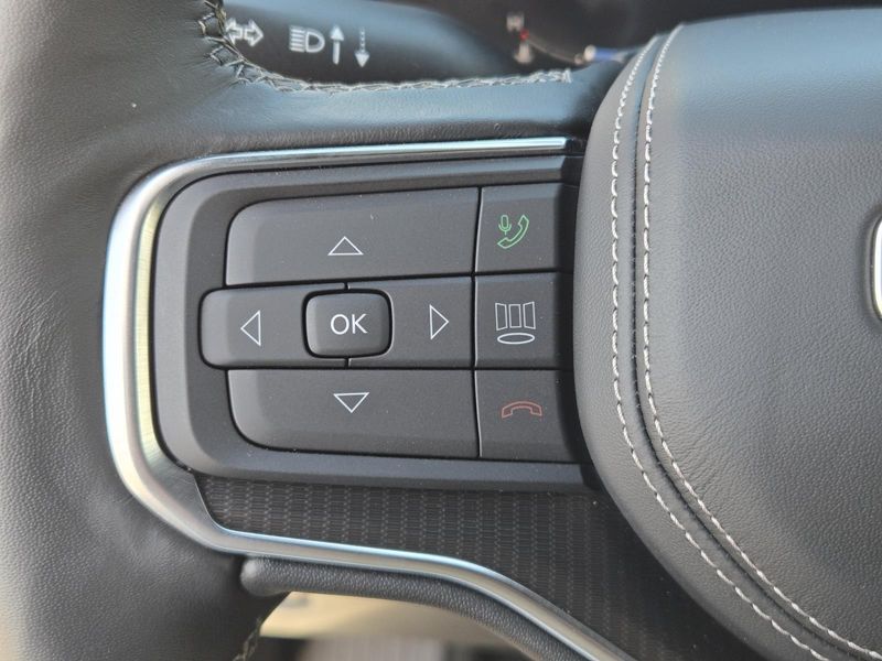 2026 Jeep Grand Wagoneer Summit Obsidian 4x4