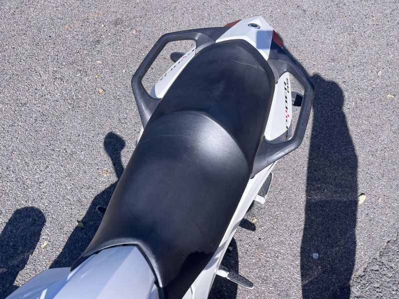 Used 2014 Can-Am RD SPYDER RS 991 SE5 WP 14 CALI Image 12