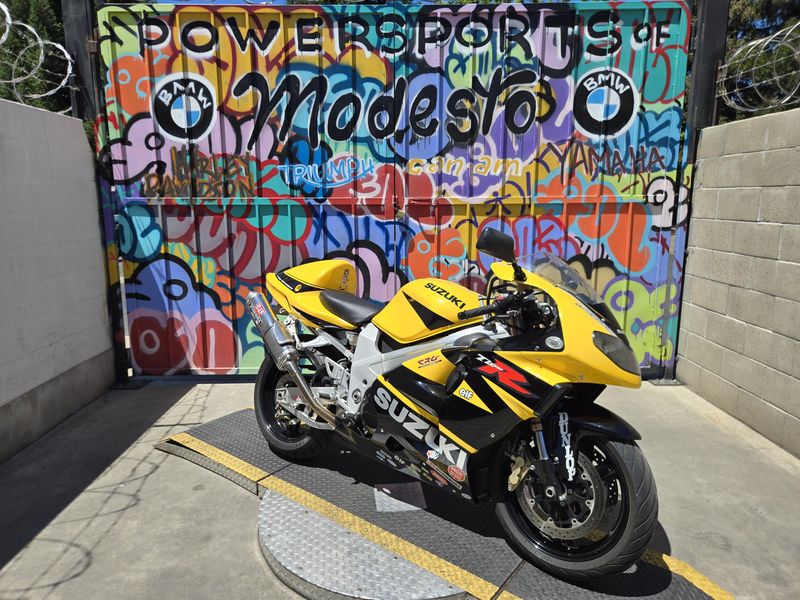 Used 2003 Suzuki TL1000 Image 2