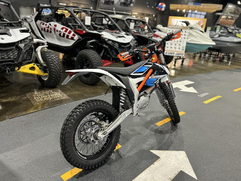 Used 2023 KTM FREERIDE E-XC Image 4
