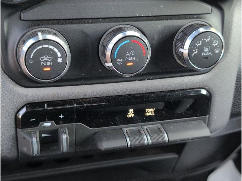 Used 2024 RAM 2500 Big HornImage 18