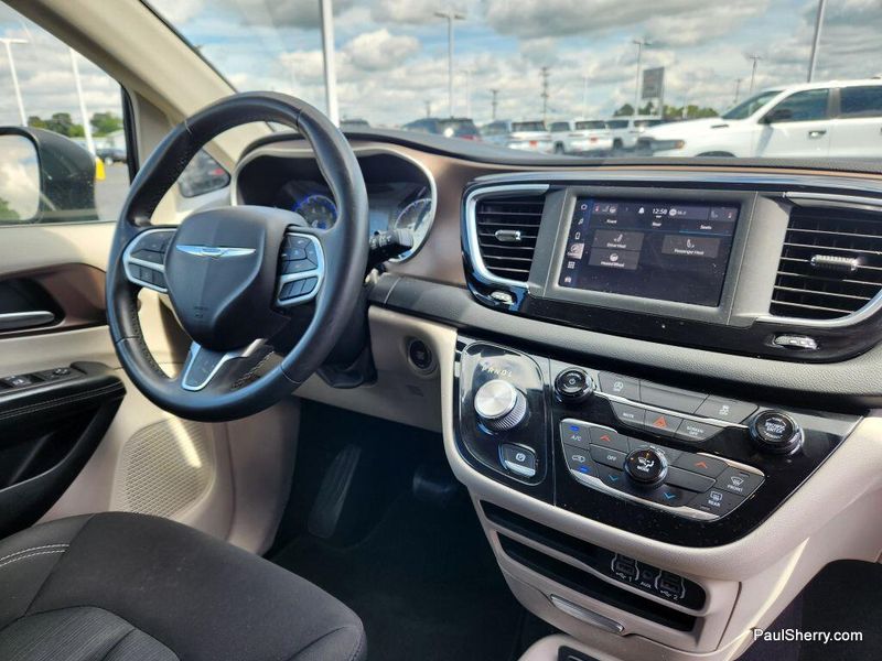 Used 2023 Chrysler Voyager LX