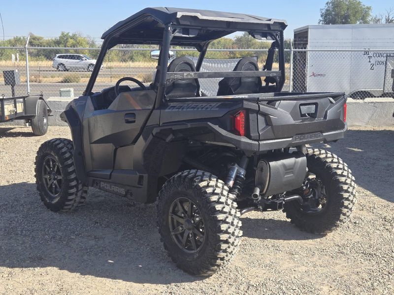 New 2026 Polaris GENERAL XP 1000 ULTIMATE Image 8