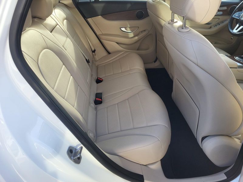 Used 2022 Mercedes-Benz GLC 300Image 16