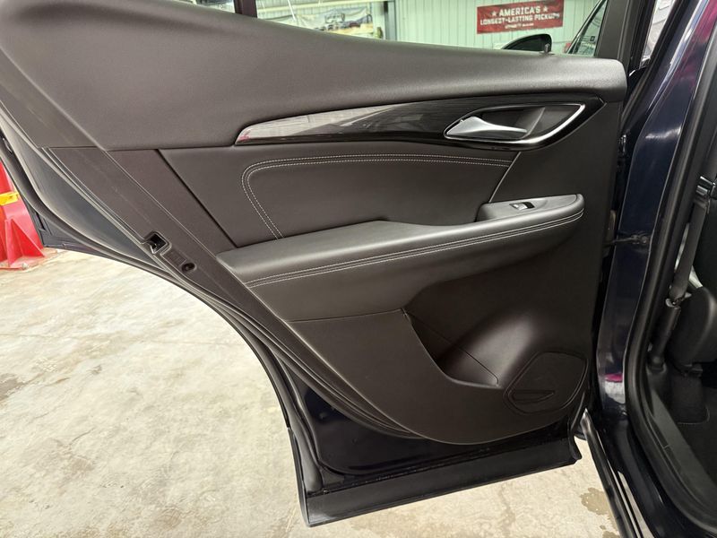 Used 2021 Buick Envision EssenceImage 18