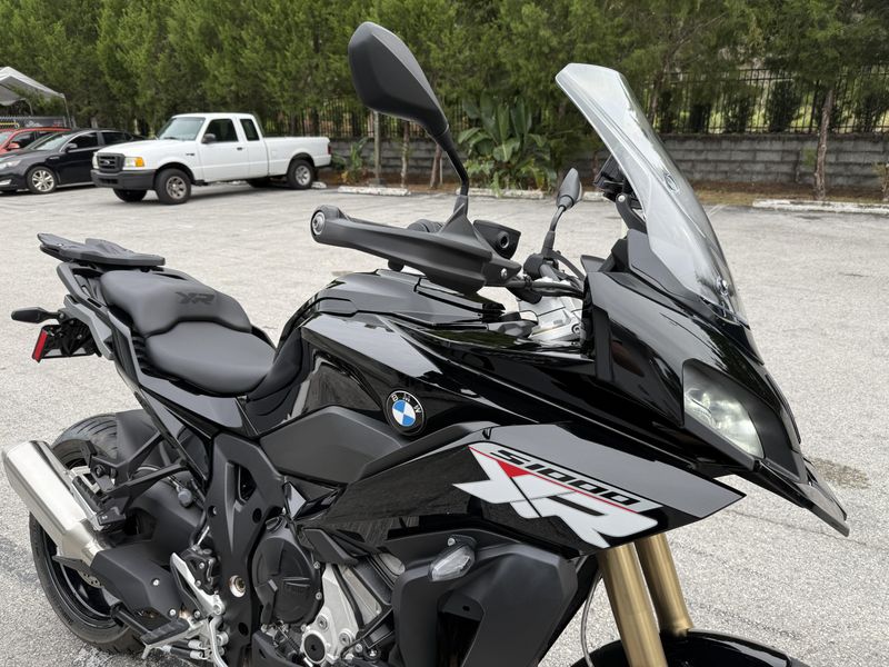 2025 BMW S 1000 XR