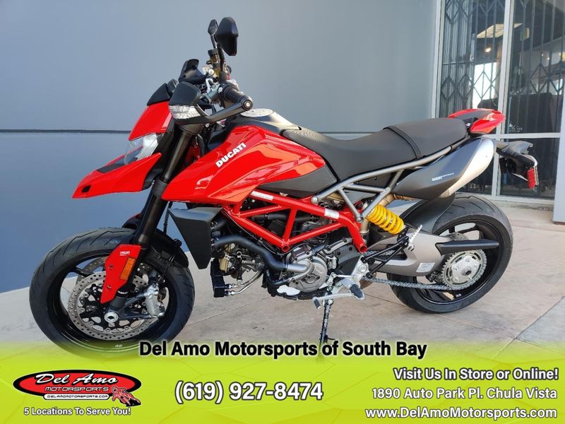 2023 Ducati HYPERMOTARD 950 SP  in a LIVERY exterior color. Del Amo Motorsports of South Bay (619) 547-1937 delamomotorsports.com 