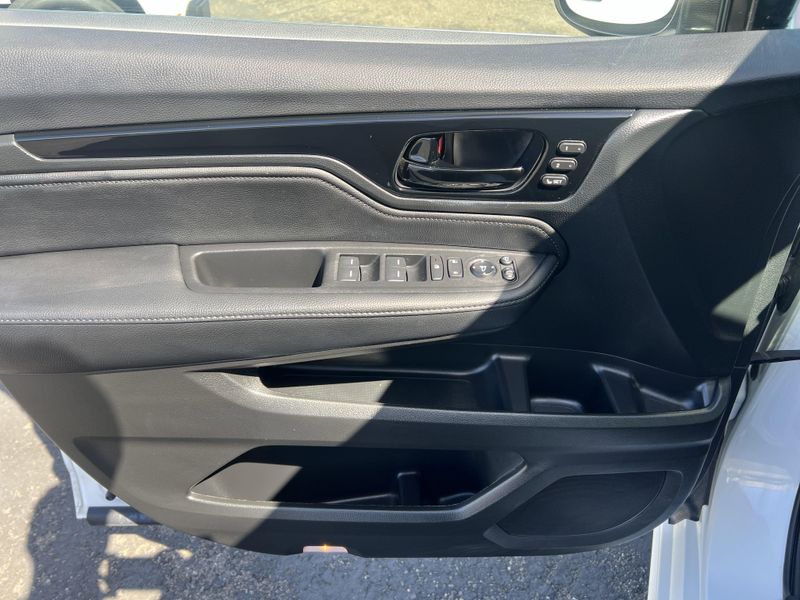2022 Honda Odyssey EliteImage 5