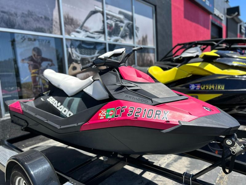 Used 2015 Sea-Doo SPARK 3UP Image 2