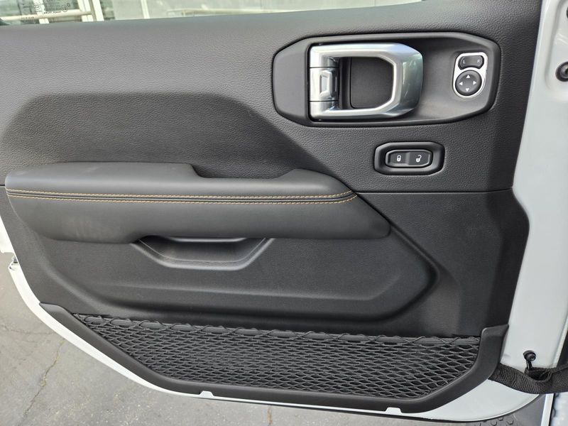 New 2025 Jeep Wrangler 4-door Sahara
