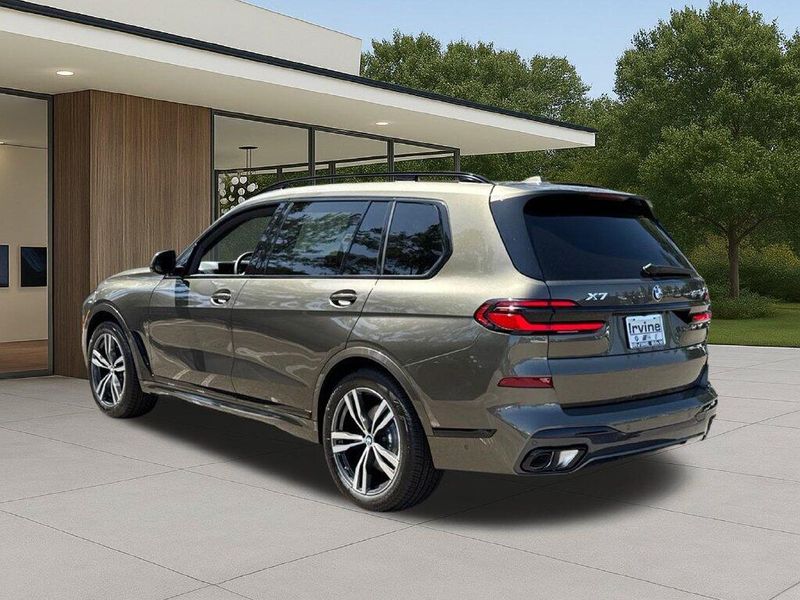 New 2027 BMW X7 xDrive40iImage 12