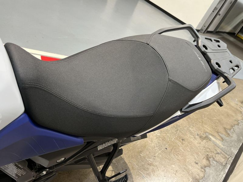 2024 Suzuki V-STROM 800DE Image 11