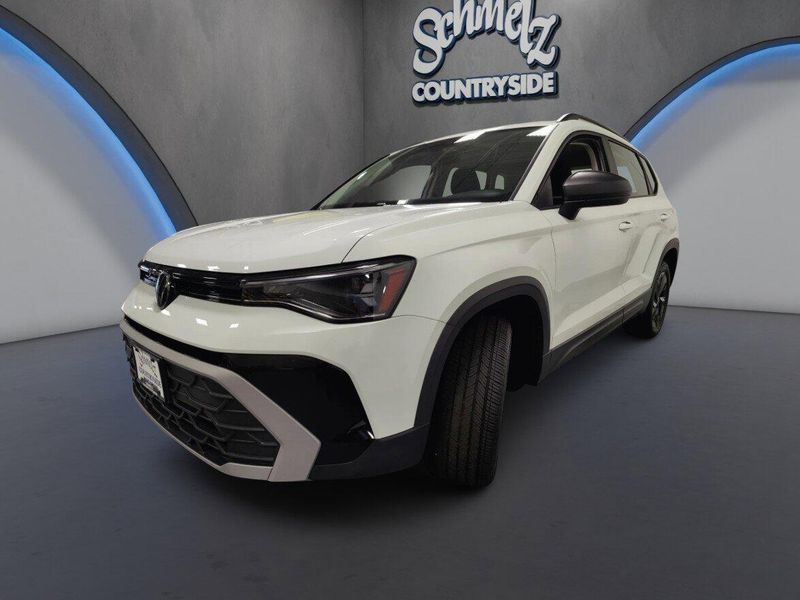 Used 2025 Volkswagen Taos SImage 6