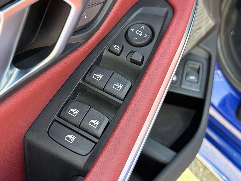 Used 2023 BMW 3 Series 330e iPerformanceImage 17