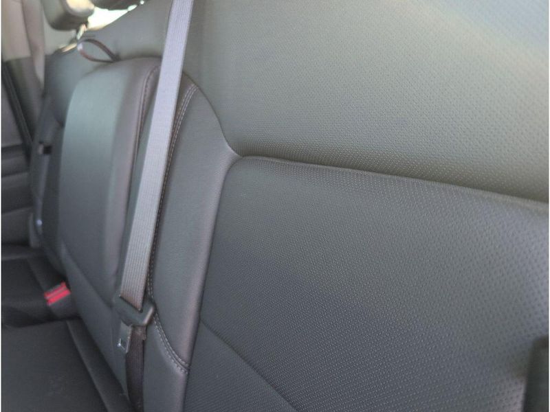 Used 2025 GMC Sierra 1500 SLTImage 32