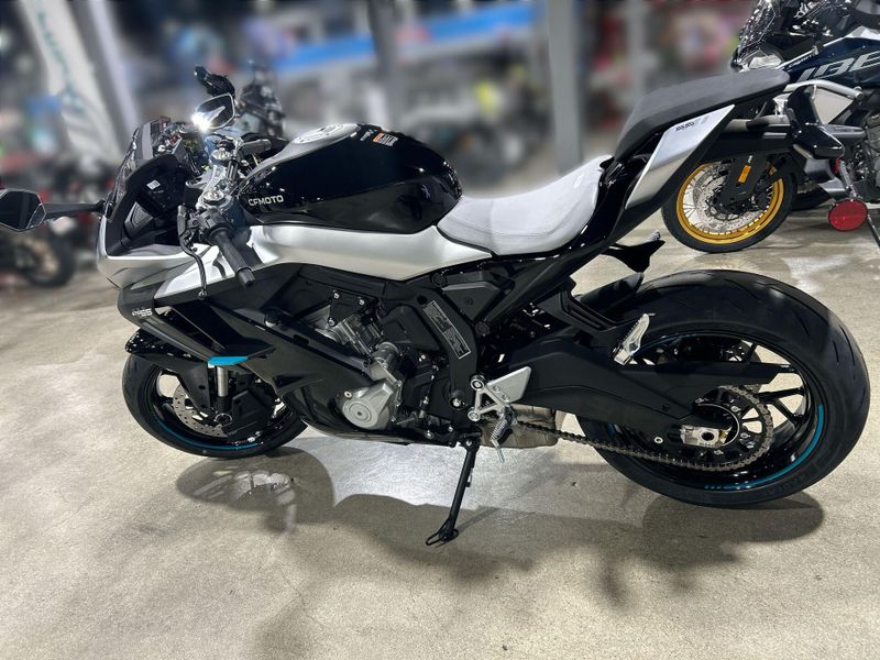 New 2026 CFMOTO 675SS Image 20