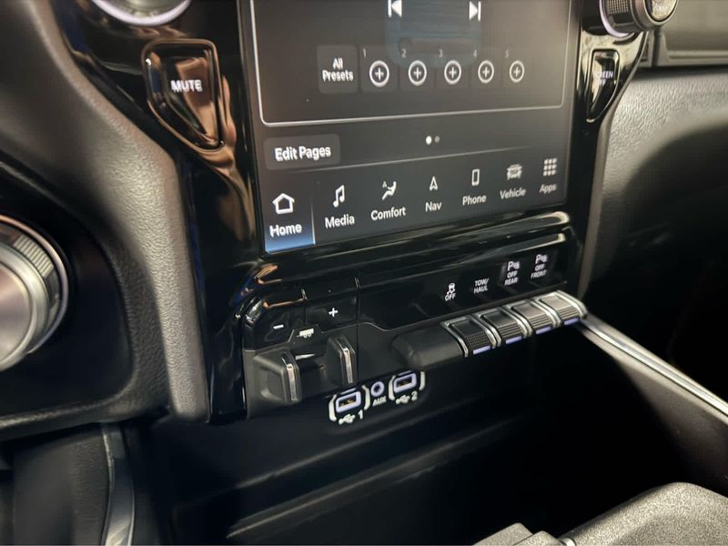 2024 Ram 2500 Laramie photo 22