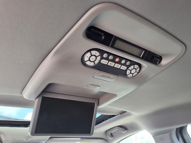 2010 Honda Odyssey TouringImage 12