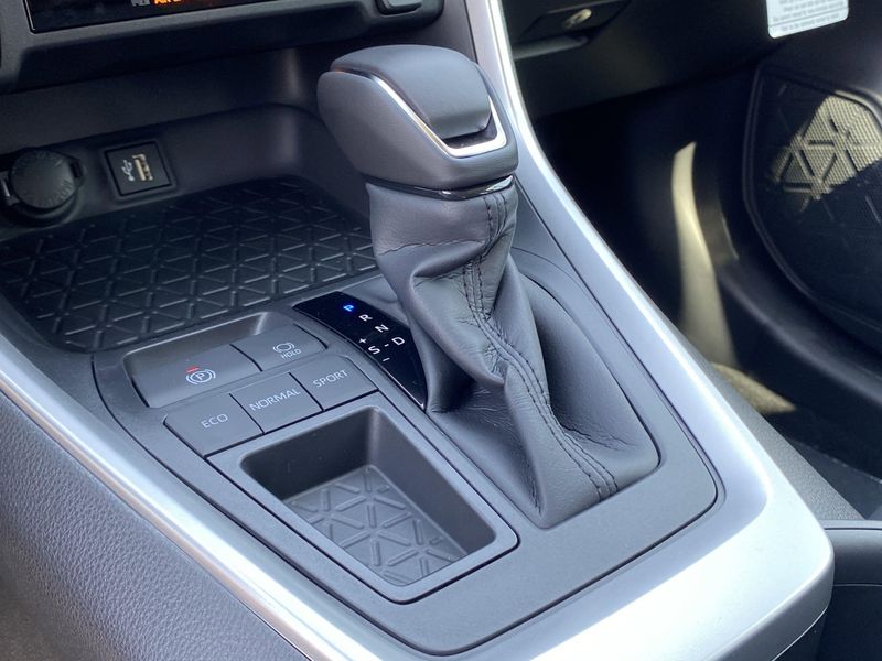 New 2025 Toyota RAV4 XLE PremiumImage 17