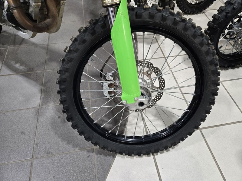 USED 2024 KAWASAKI KX 450 Image 12