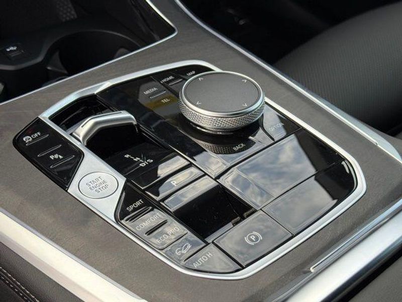 New 2026 BMW X5 xDrive40iImage 24