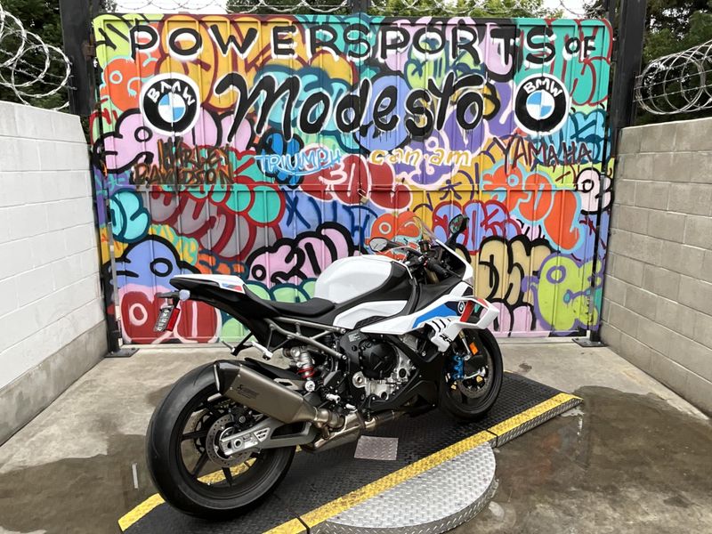 New 2026 BMW S 1000 RR Image 8