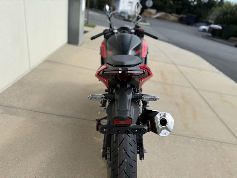 2025 Kawasaki NINJA 500 SE ABSImage 4