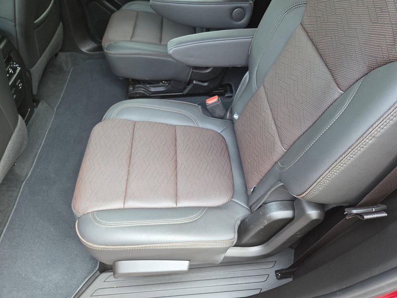 2023 Chevrolet Traverse High Country photo 23