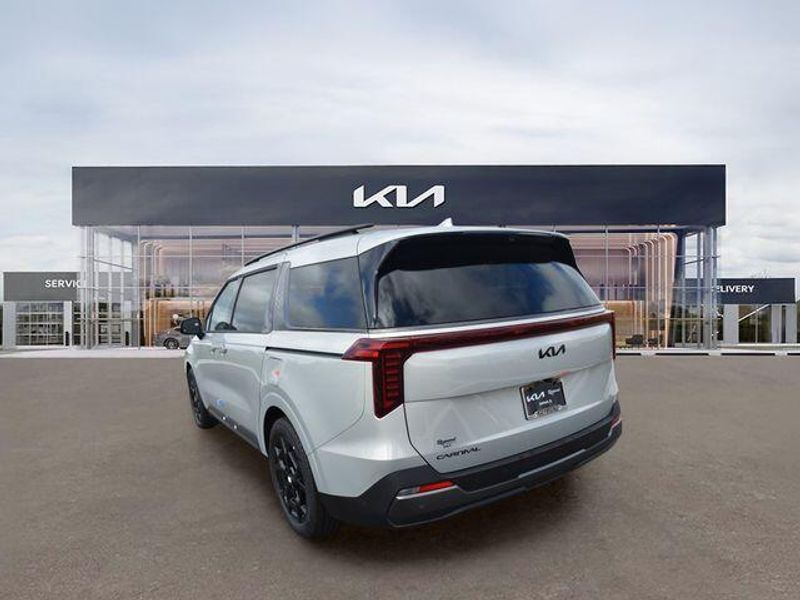 New 2026 Kia Carnival SX PrestigeImage 6