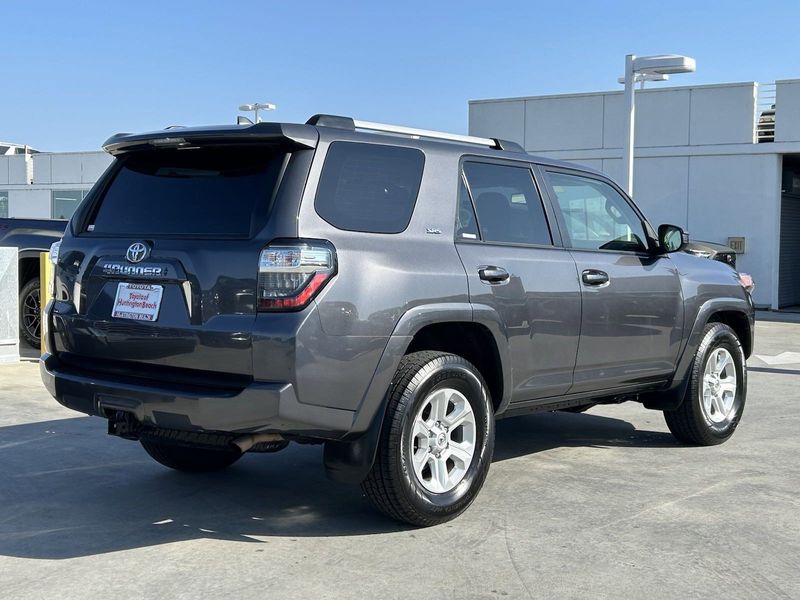 2023 Toyota 4Runner SR5Image 4