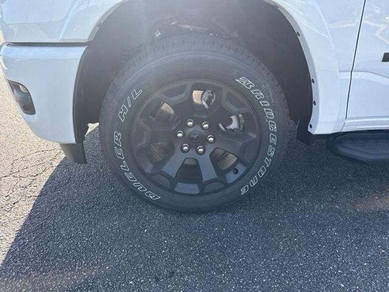 2026 RAM 1500 Big Horn Crew Cab 4x4 5'7' Box