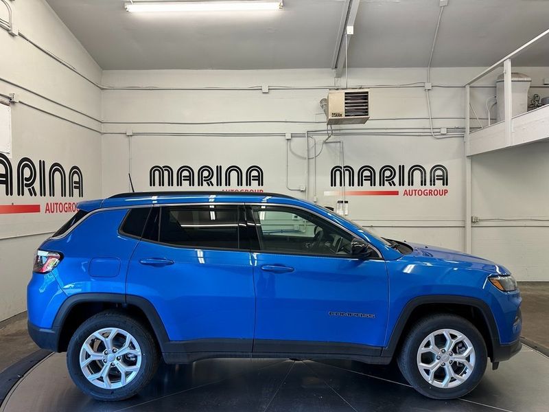 2024 Jeep Compass Latitude 4x4Image 4