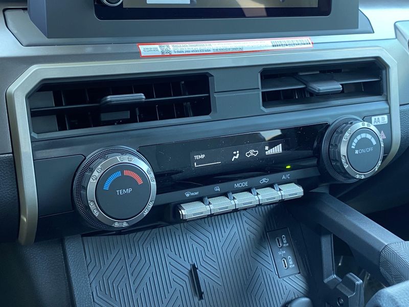 New 2025 Toyota Tacoma SR5Image 17