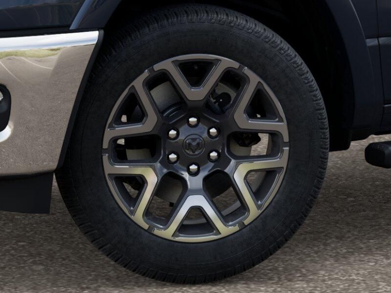 2026 Ram 1500 Laramie photo 4