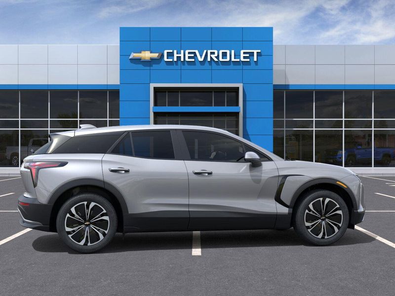 New 2025 Chevrolet Blazer EV FWD LTImage 5