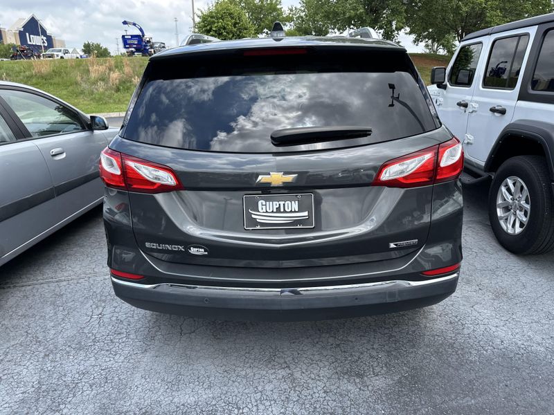 2018 Chevrolet Equinox PremierImage 9