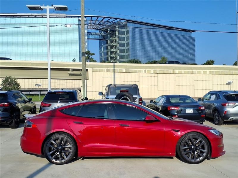 Used 2022 Tesla Model S PlaidImage 8