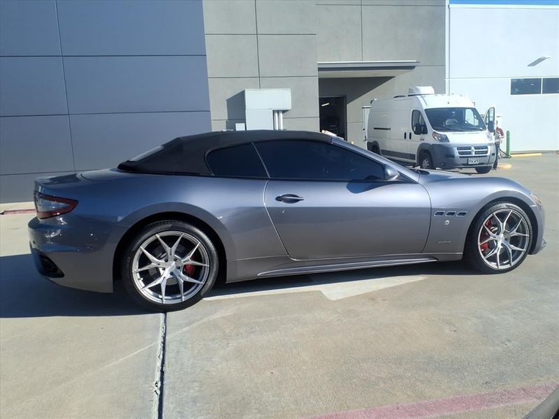 Used 2018 Maserati GranTurismo SportImage 9