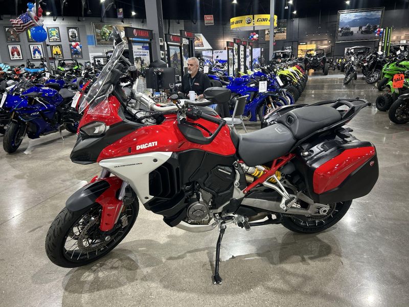 Used 2021 Ducati MULTISTRADA V4 Image 17