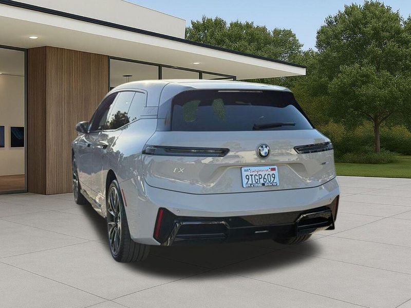 Used 2026 BMW iX xDrive60Image 12